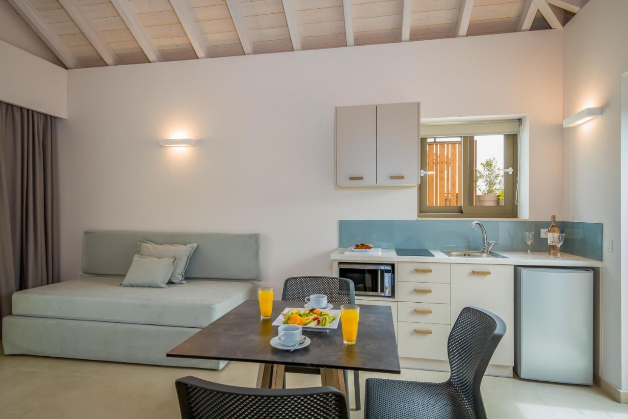 Stefan Village Hotel Agia Marina  Bagian luar foto