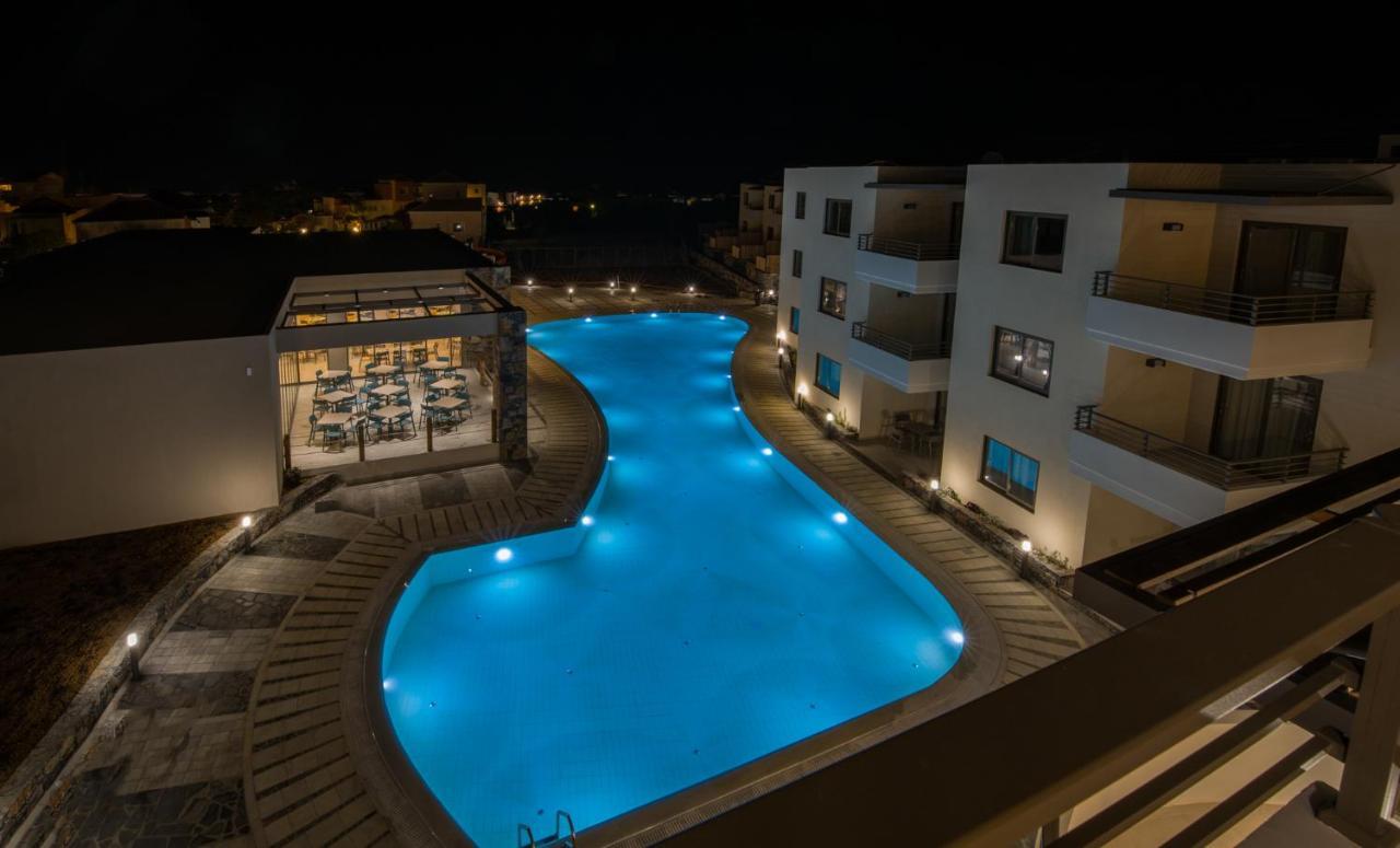Stefan Village Hotel Agia Marina  Bagian luar foto