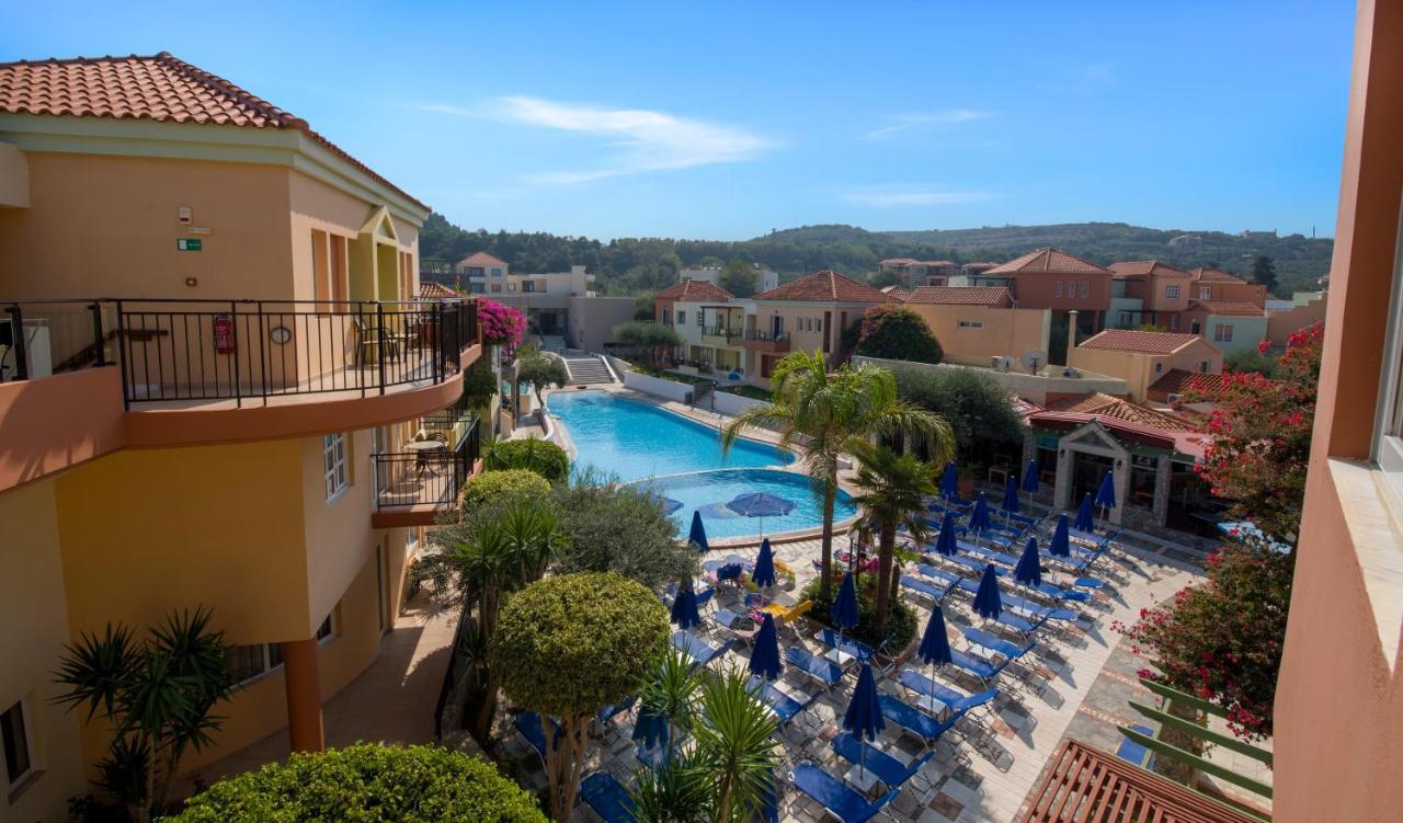 Stefan Village Hotel Agia Marina  Bagian luar foto
