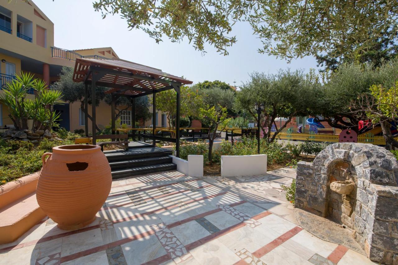 Stefan Village Hotel Agia Marina  Bagian luar foto